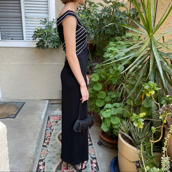 Vintage black/silver Tadashi maxi dress with deep slit in front - Picture 3 of 9